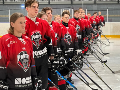 HC Panter pidas hooajaeelse sõpruskohtumise HK Kurbadsiga!