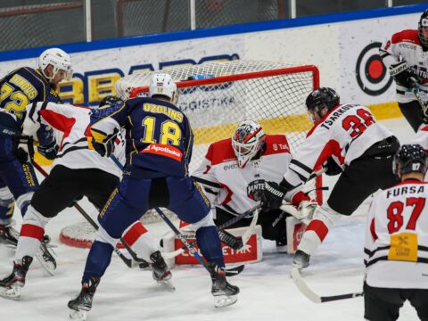 HC Panter esindusmeeskond teenis Optibet Hokiliigas kuuenda järjestikuse võidu