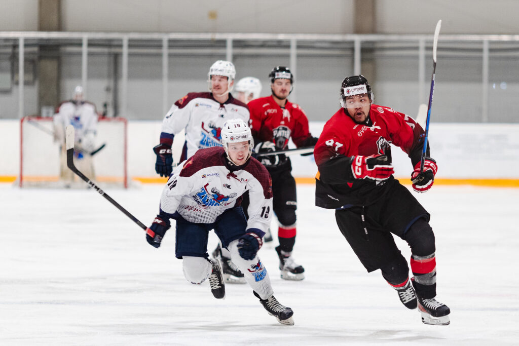 HC Panter esindusmeeskond võitis Optibet hokiliigas tabeliliidrit