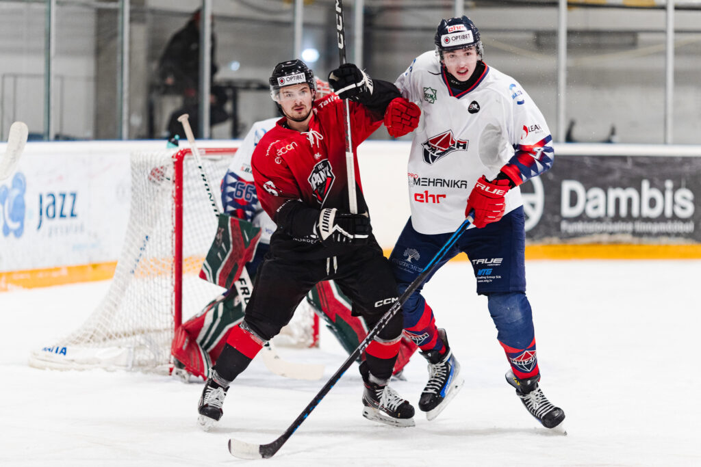 HC Panter esindusmeeskond lõpetas Optibet hokiliiga neljanda kohaga! Play-off mängudega alustatakse laupäeval!